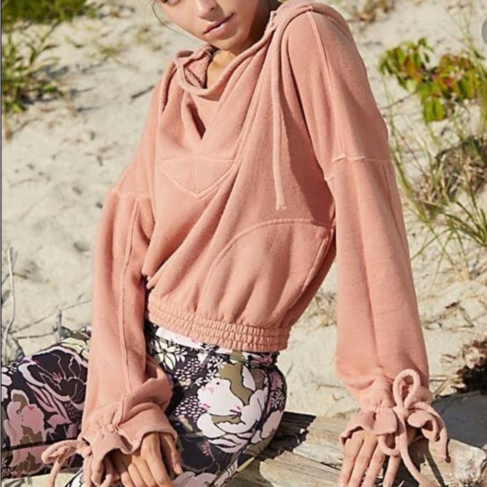 (Free people) cropped sweatshirts